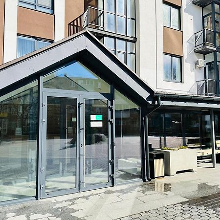 Designer Apartments In The City Center 리우네 외부 사진