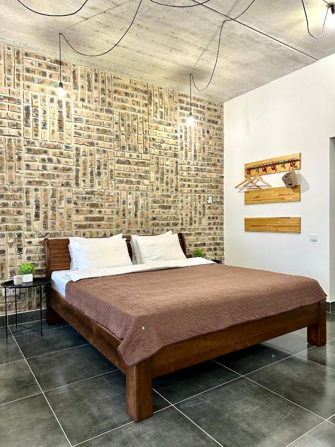Designer Apartments In The City Center 리우네 외부 사진