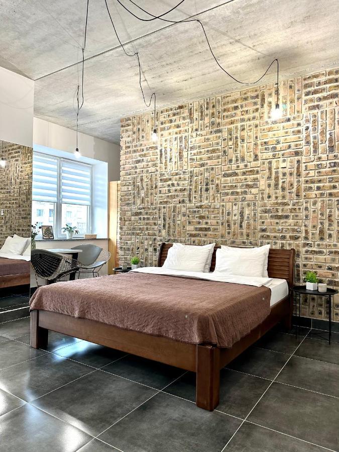 Designer Apartments In The City Center 리우네 외부 사진